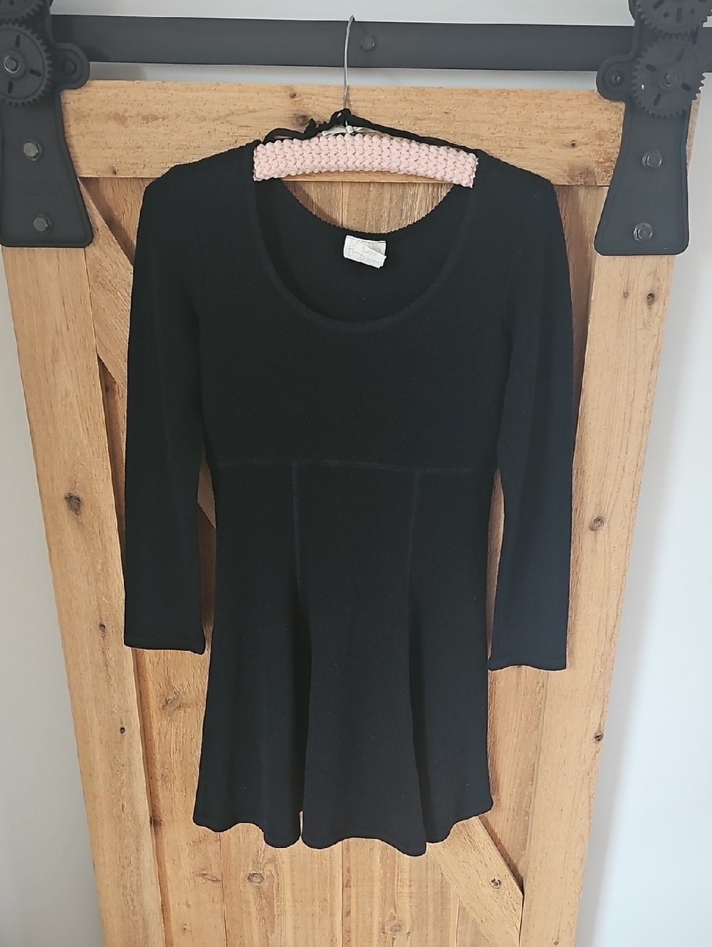 Moda International Dress Size M Black Long Sleeve Midi Scoop Neck Knit Vintage
